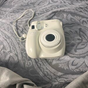 Fujifilm Instax Mini Instant Camera - Cream